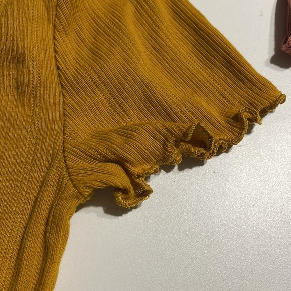 Womens medium crop top - Picture 9 of 9